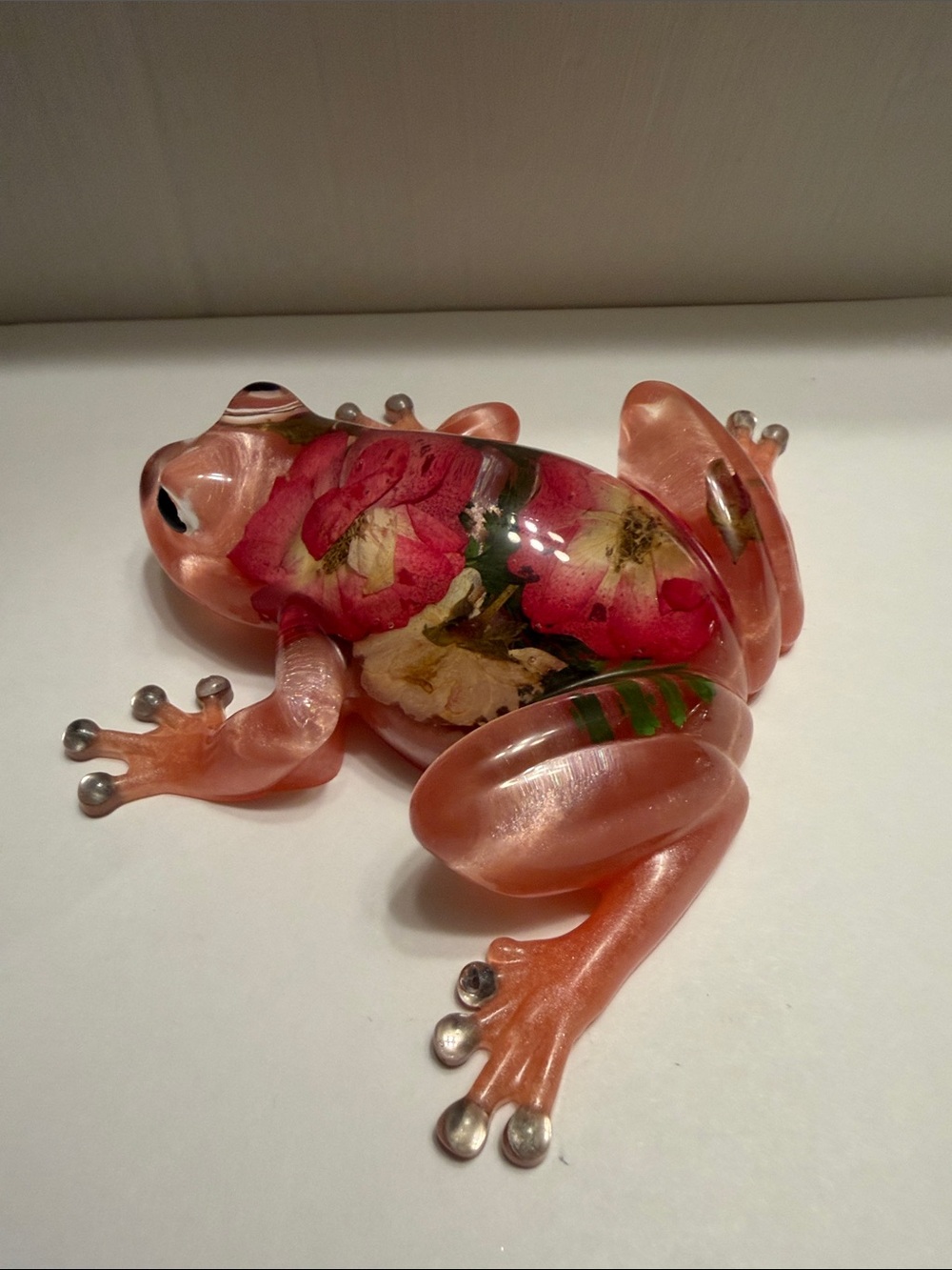 Handmade Frog with Flowers          5”x 4.5”